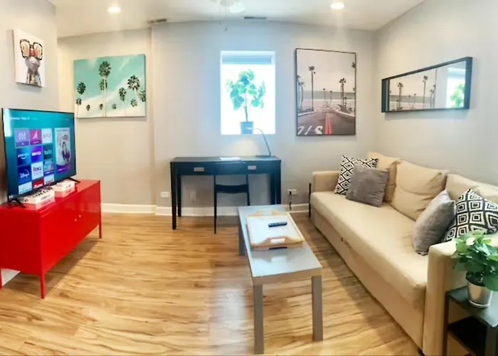 Bridgeport Place - Free Parking, Mccormick Place-sox Park Apartment